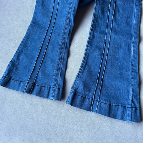 Flared Jeans ~ Womens Size Small - Picture 3 of 8